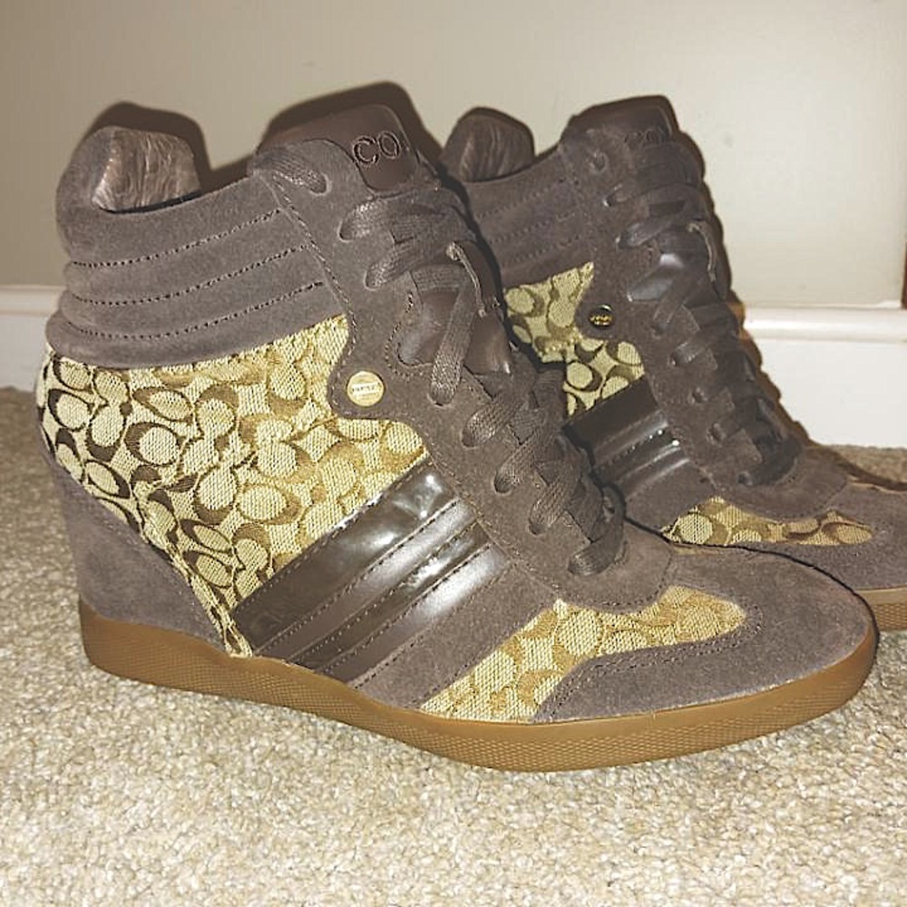 COACH sneaker boot SIZE 8 tan/brown wedge - Picture 3 of 5